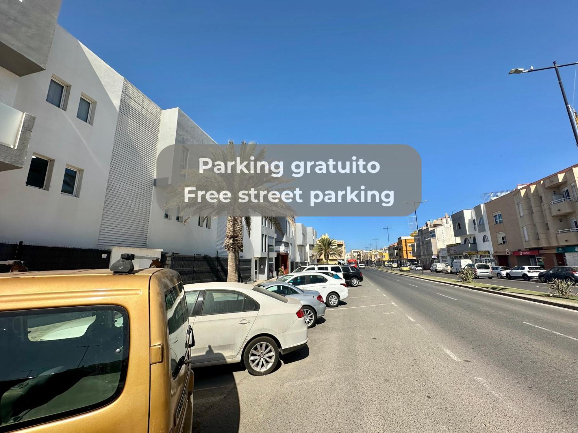Tutti Frutti Con Piscina, Terraza Soleada Privada, Primera Planta Y Wi-Fi Corralejo Bagian luar foto