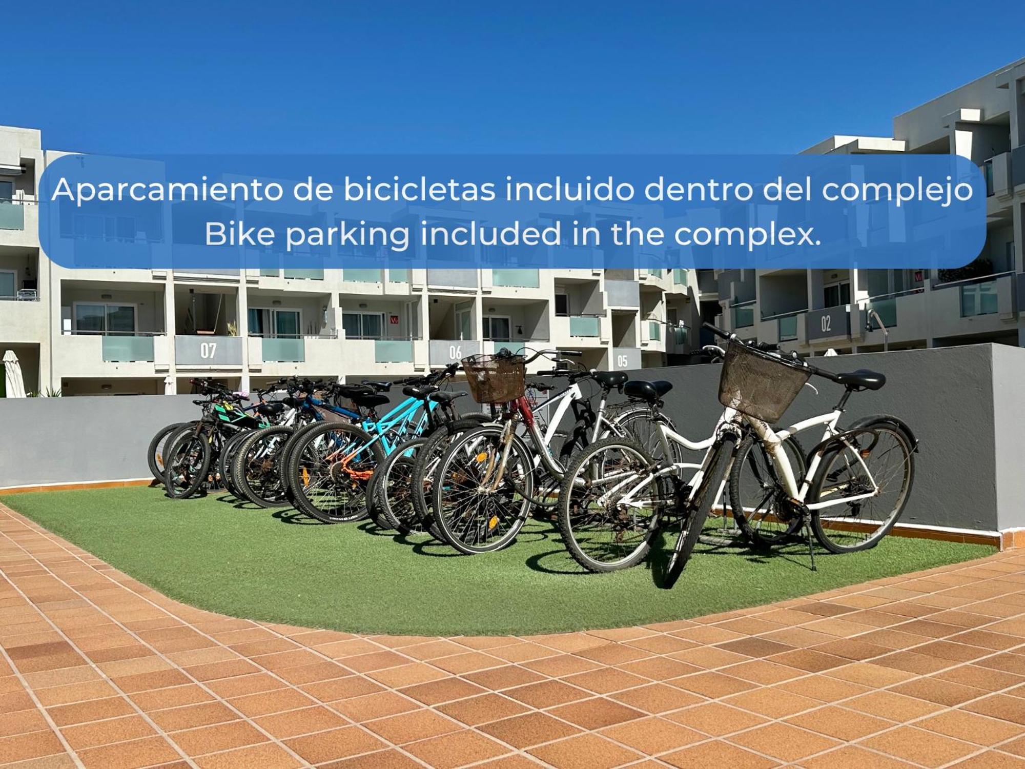 Tutti Frutti Con Piscina, Terraza Soleada Privada, Primera Planta Y Wi-Fi Corralejo Bagian luar foto